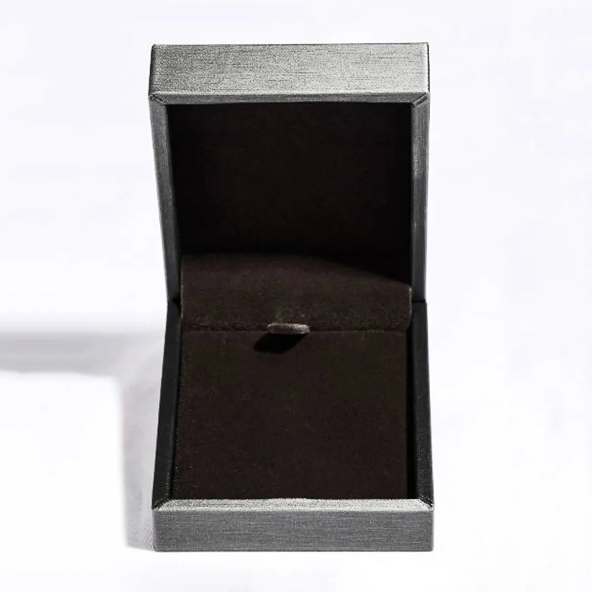 925 Sterling Silver Moissanite Leaf Clover Necklace - Bela Fils BoutiqueBela Fils Boutique