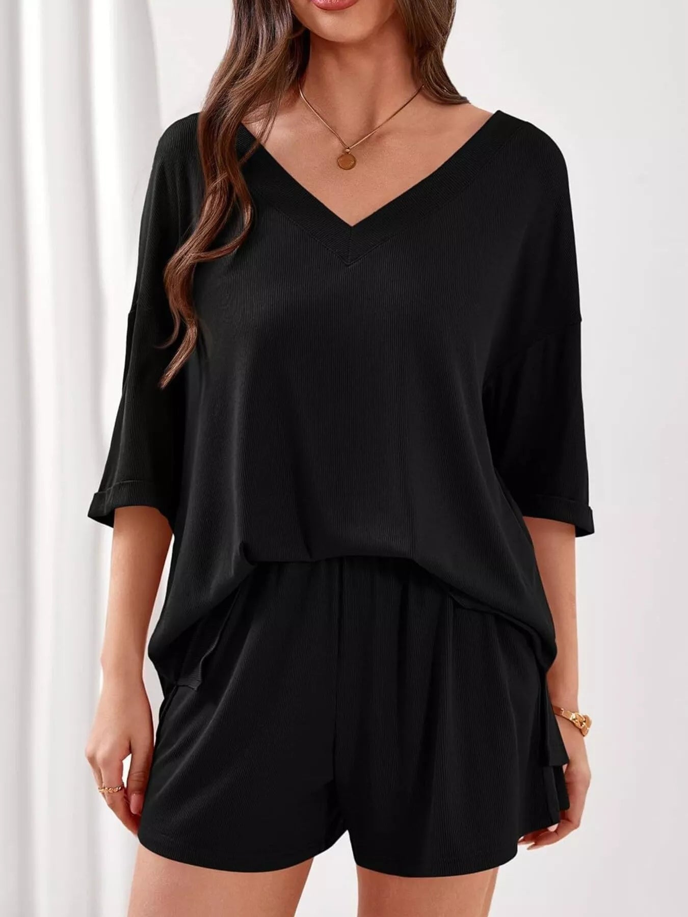 Casual Solid Color V - Neck Top & Shorts Set - Bela Fils BoutiqueBela Fils Boutique