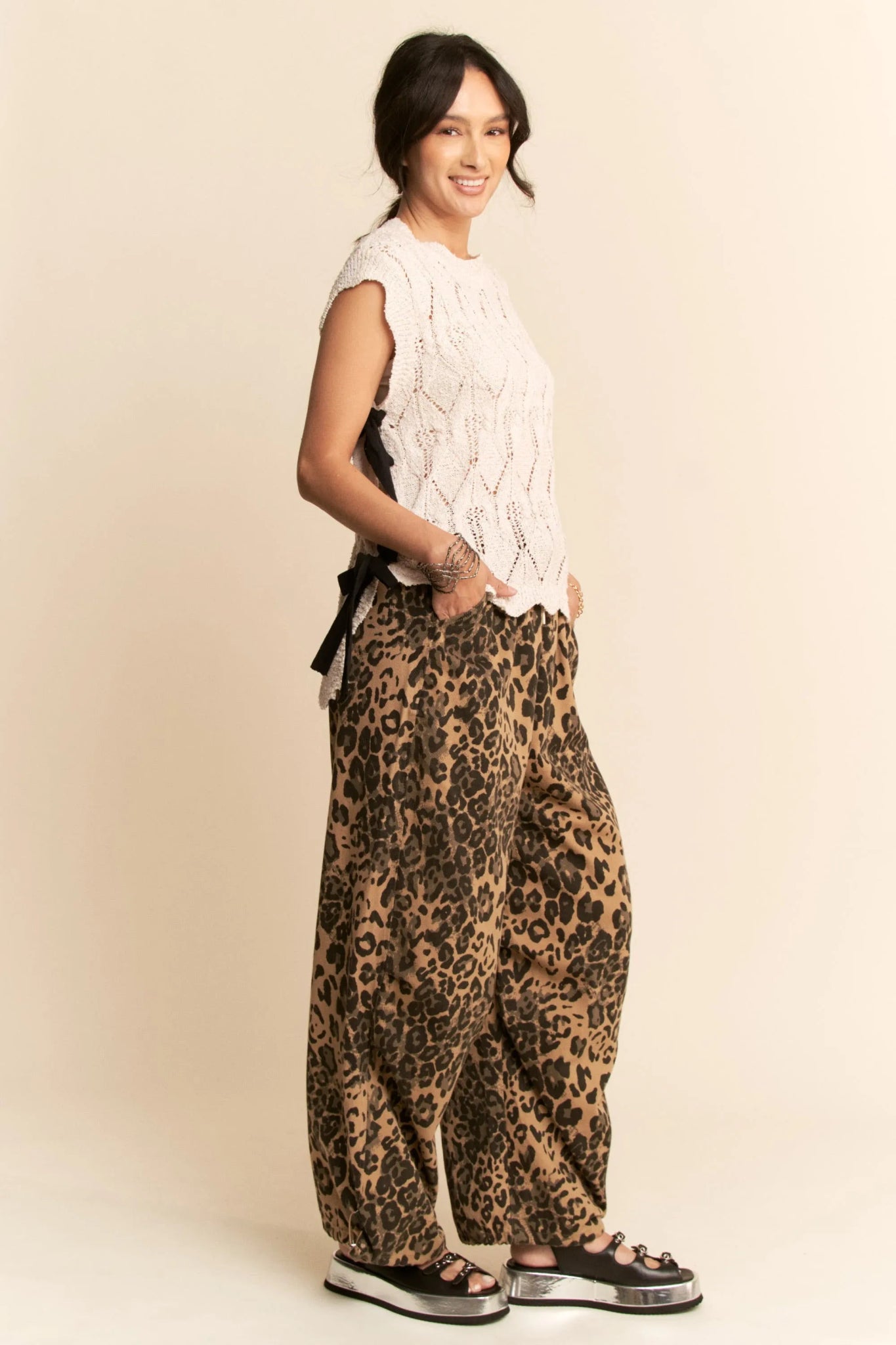 Davi & Dani Ribbon Bow Ties Scalloped Trim Knit Semi Crop Top - Bela Fils BoutiqueBela Fils Boutique