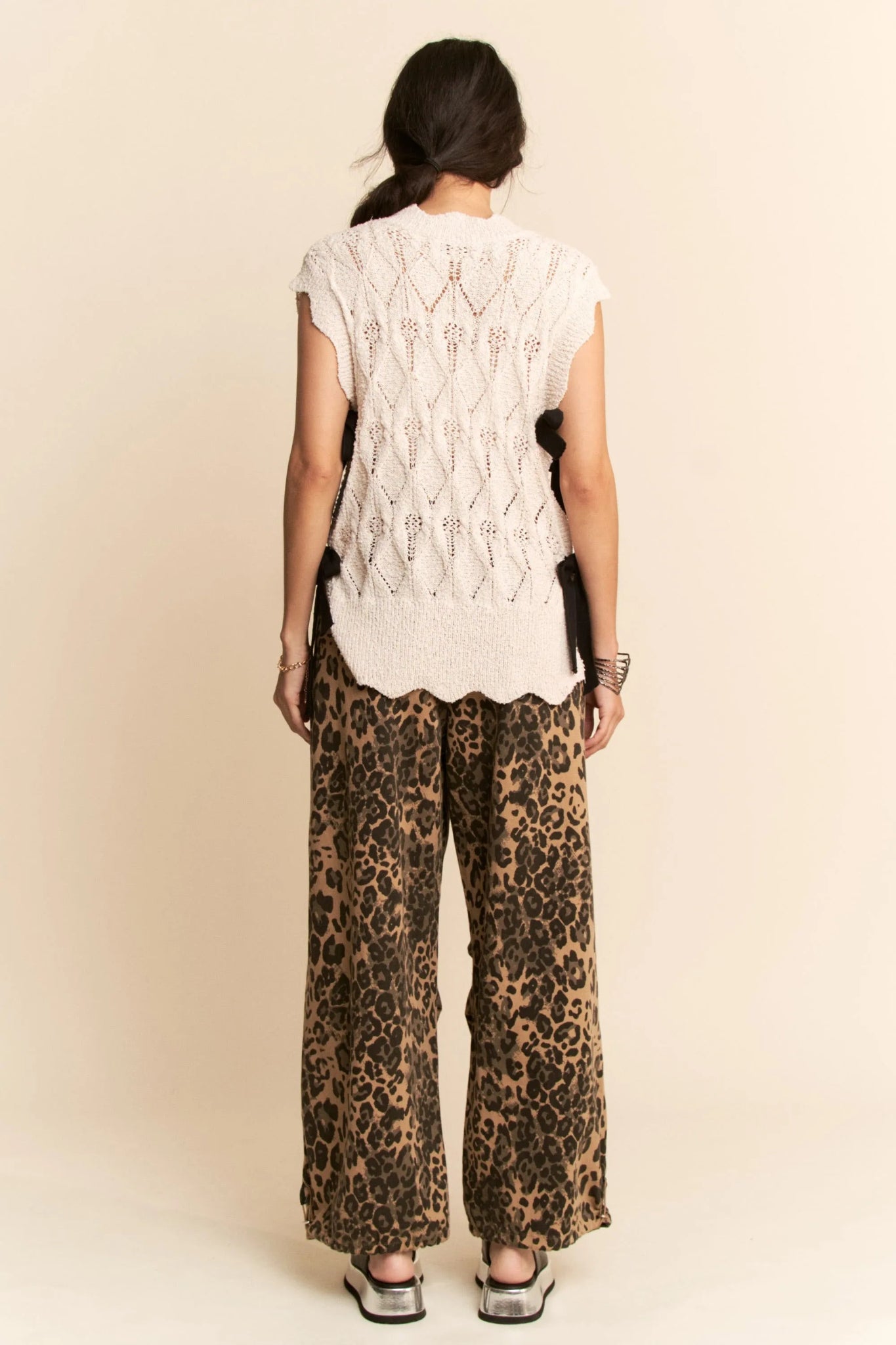 Davi & Dani Ribbon Bow Ties Scalloped Trim Knit Semi Crop Top - Bela Fils BoutiqueBela Fils Boutique