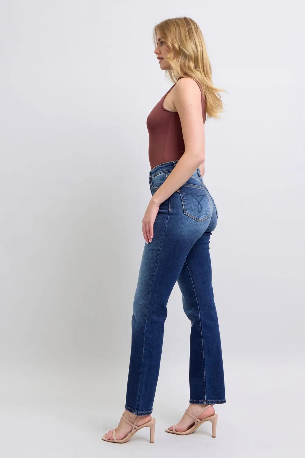 Judy Blue Full Size Washed Straight Leg Jeans with Pockets - Bela Fils BoutiqueBela Fils Boutique