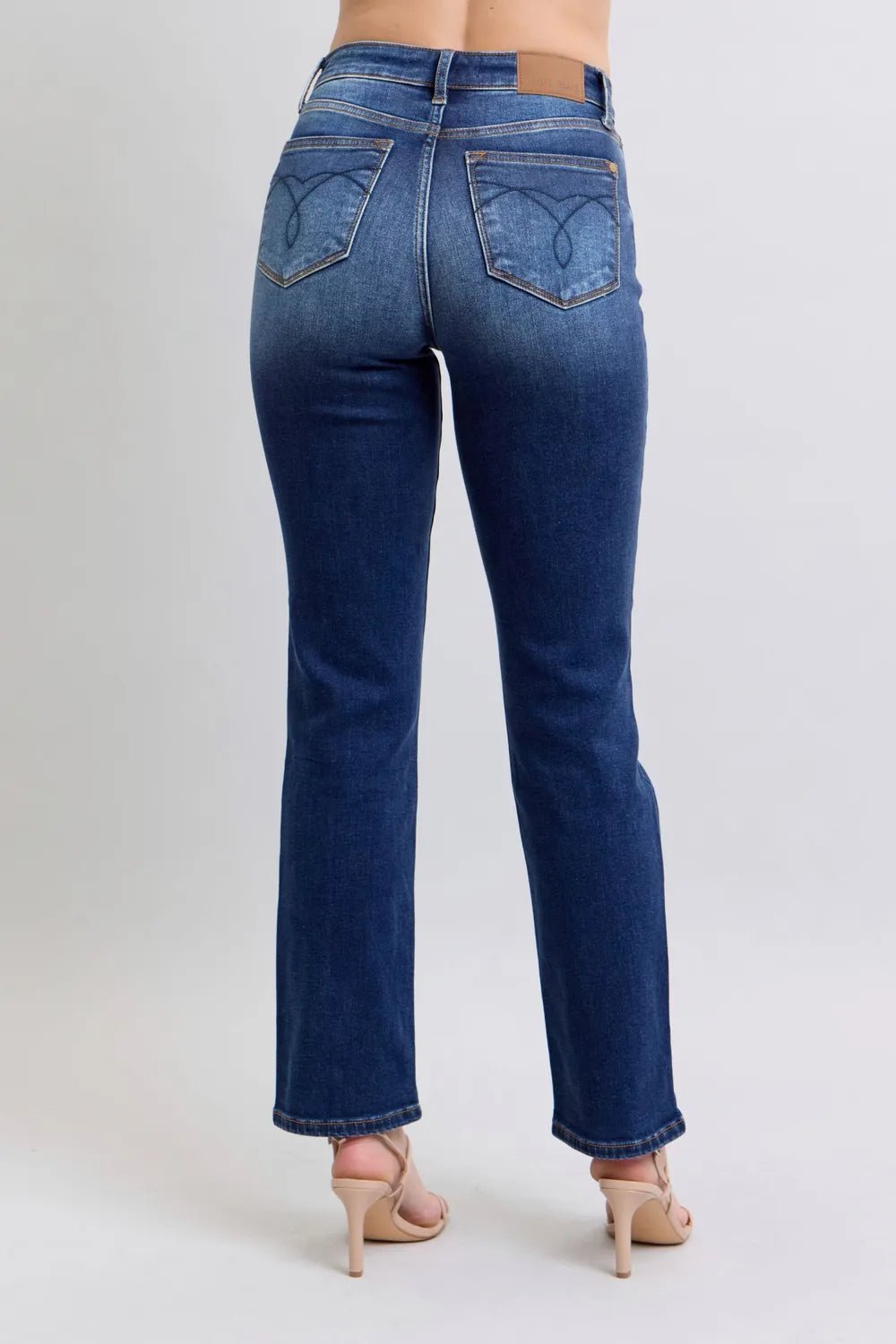Judy Blue Full Size Washed Straight Leg Jeans with Pockets - Bela Fils BoutiqueBela Fils Boutique