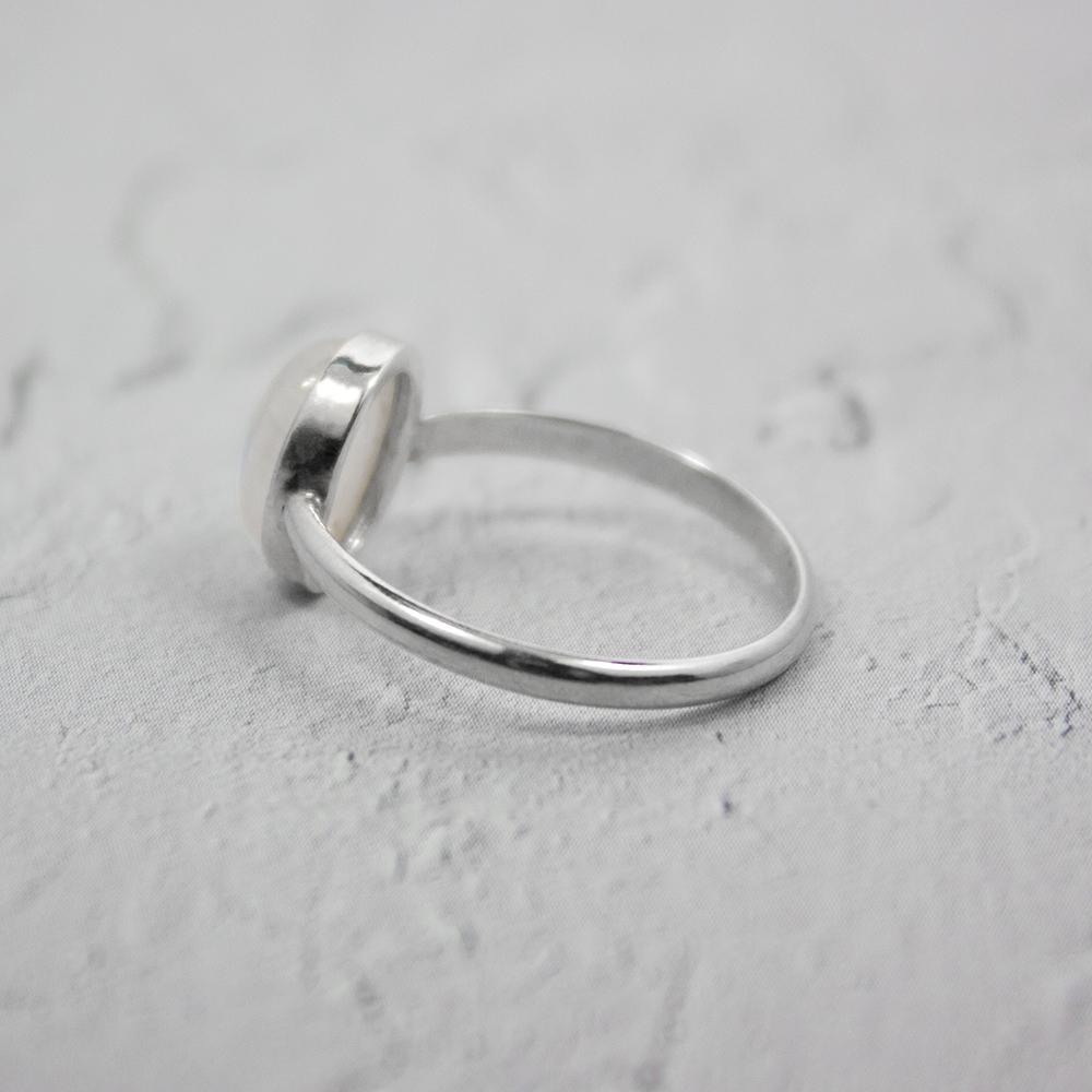 Rainbow Moonstone Open Bezel Sterling Silver Ring - Bela Fils BoutiqueJewelry & WatchesBela Fils Boutique