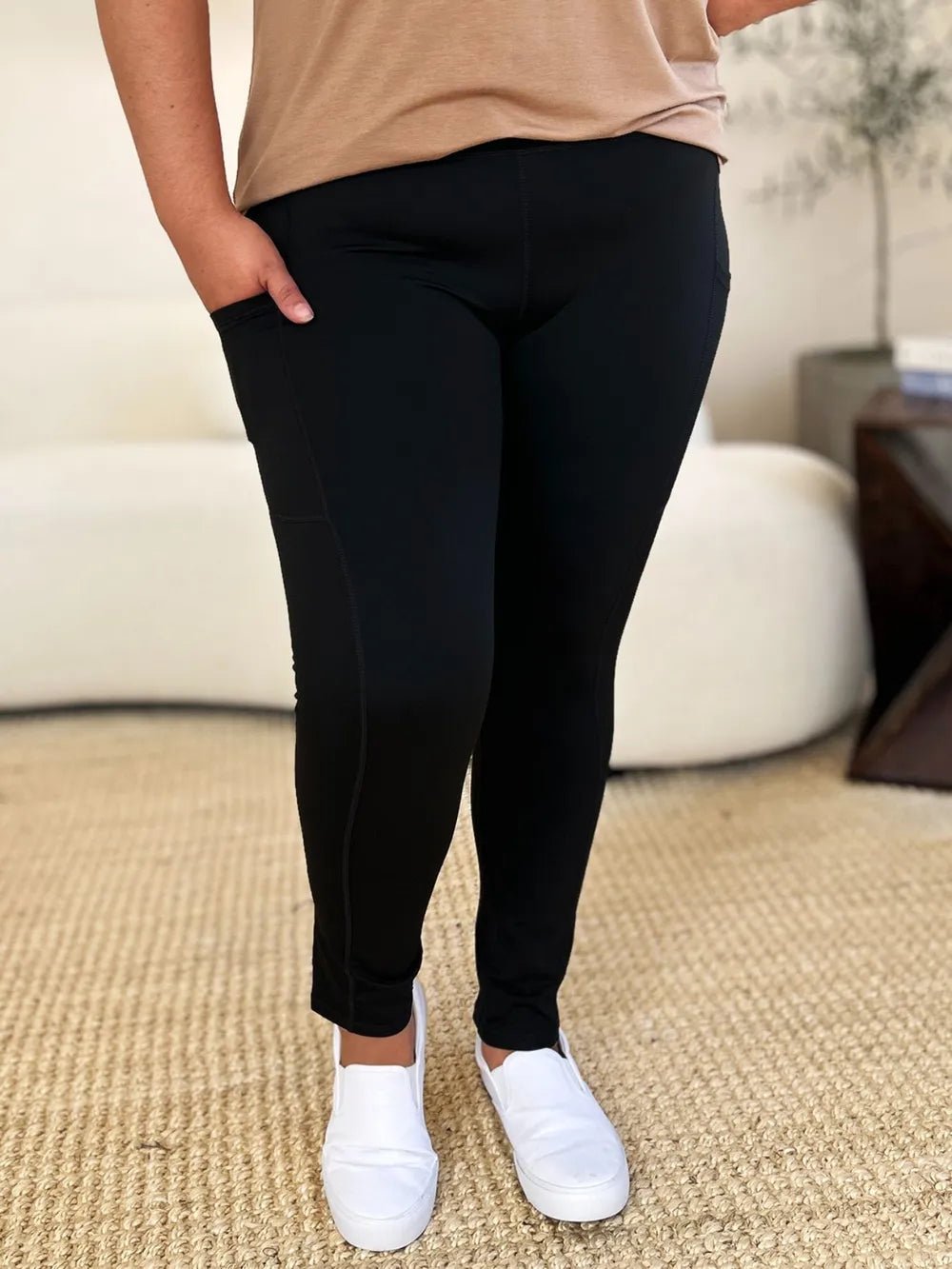Wide Waistband Sports Leggings - Bela Fils BoutiqueBela Fils Boutique